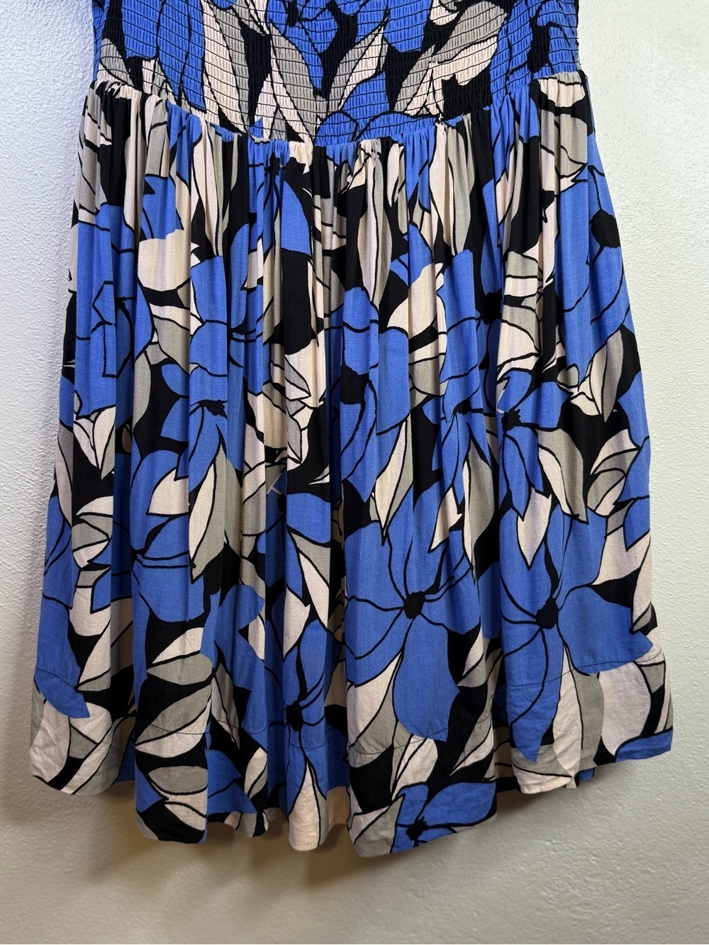 Free People Louise Smocked Dress Women’s Size Medium - Picture 5 of 16